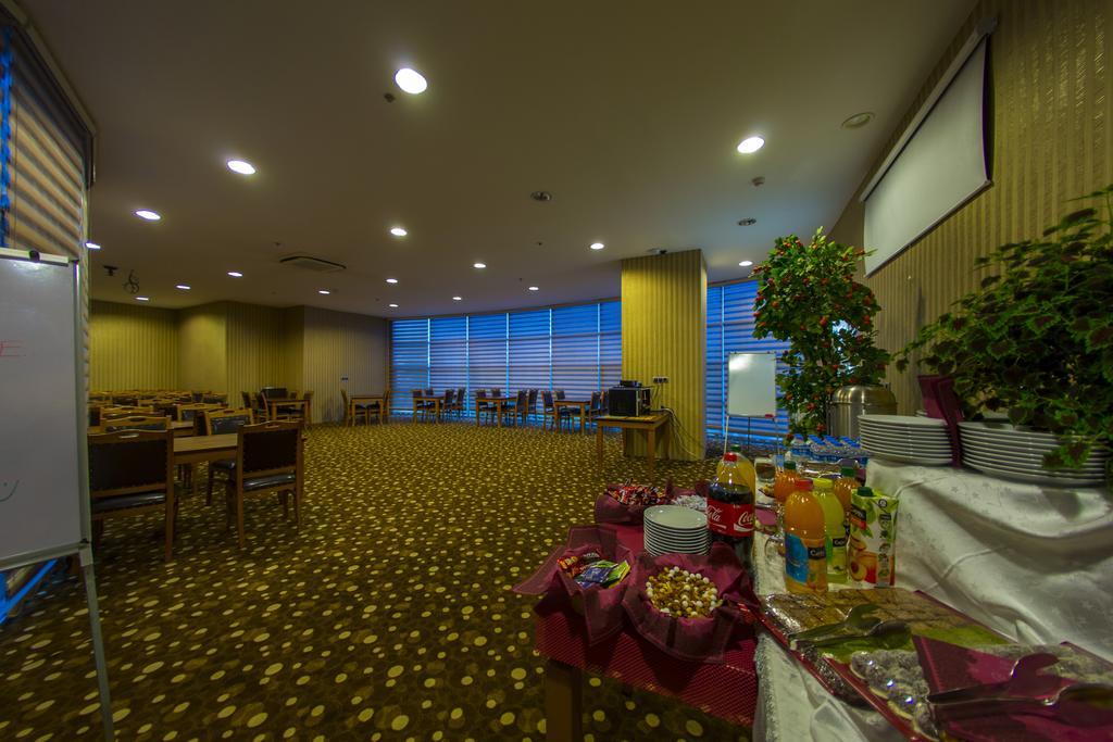 קוניה Gherdan Hotel מראה חיצוני תמונה
