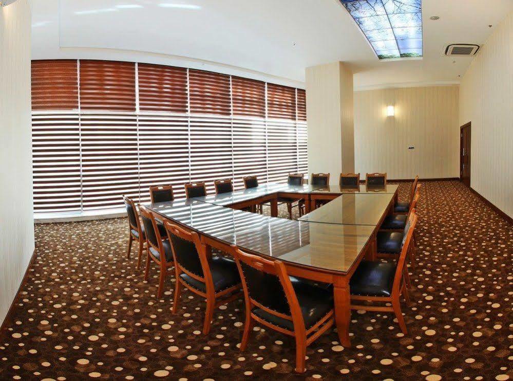 קוניה Gherdan Hotel מראה חיצוני תמונה